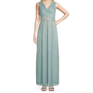 R&M Richards Dress 14 Pleated Metallic V-Neck Sleeveless Gown Seafoam Green Prom
